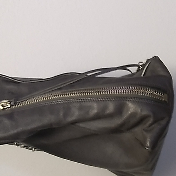 Authentic BALENCIAGA Papier A6 zip around tote in dark gray with mirror. - Picture 7 of 16